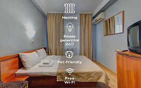 Готель Голосіївський